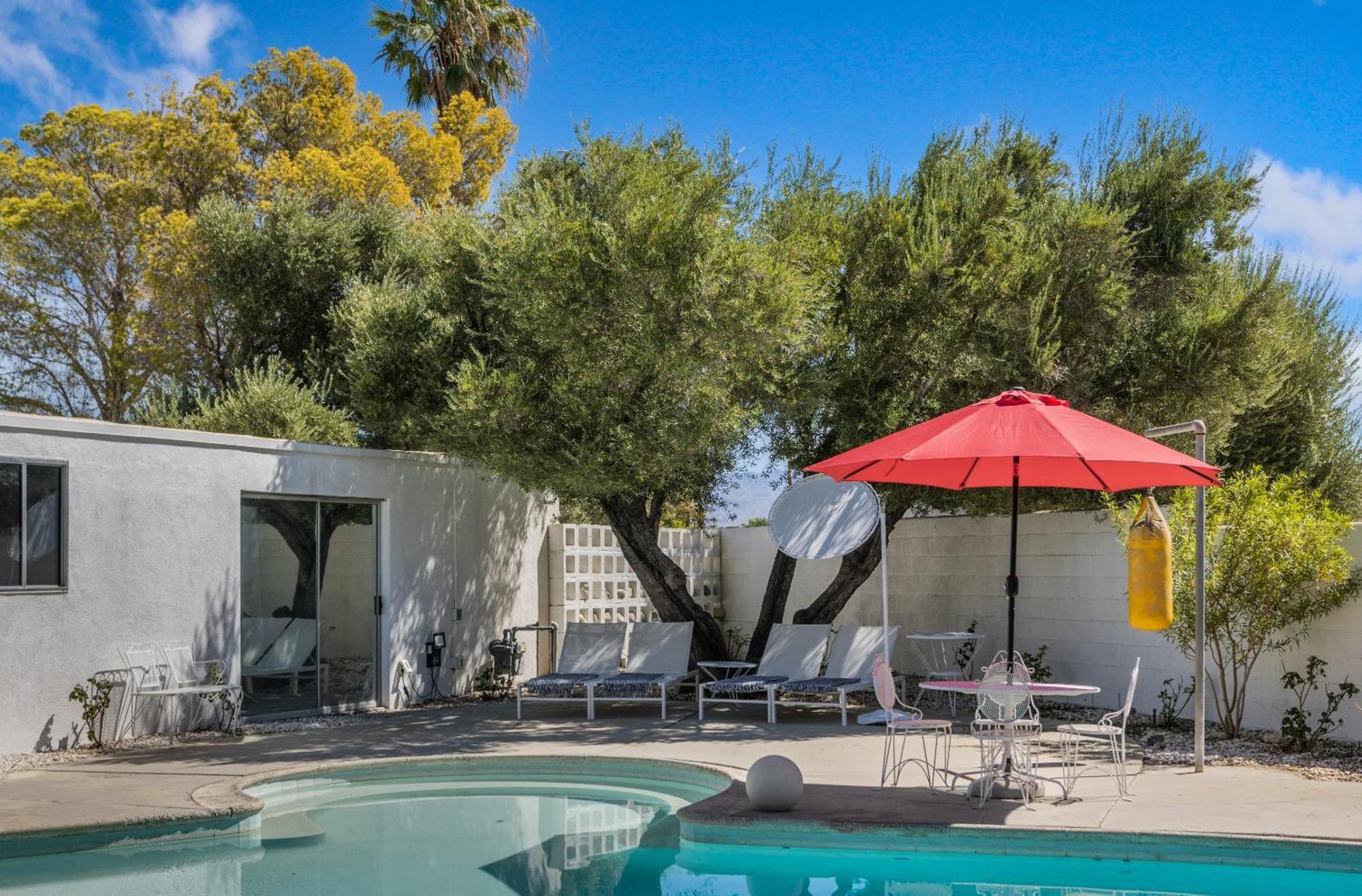 Former Steve Mcqueen'S Home Palm Springs Exterior photo