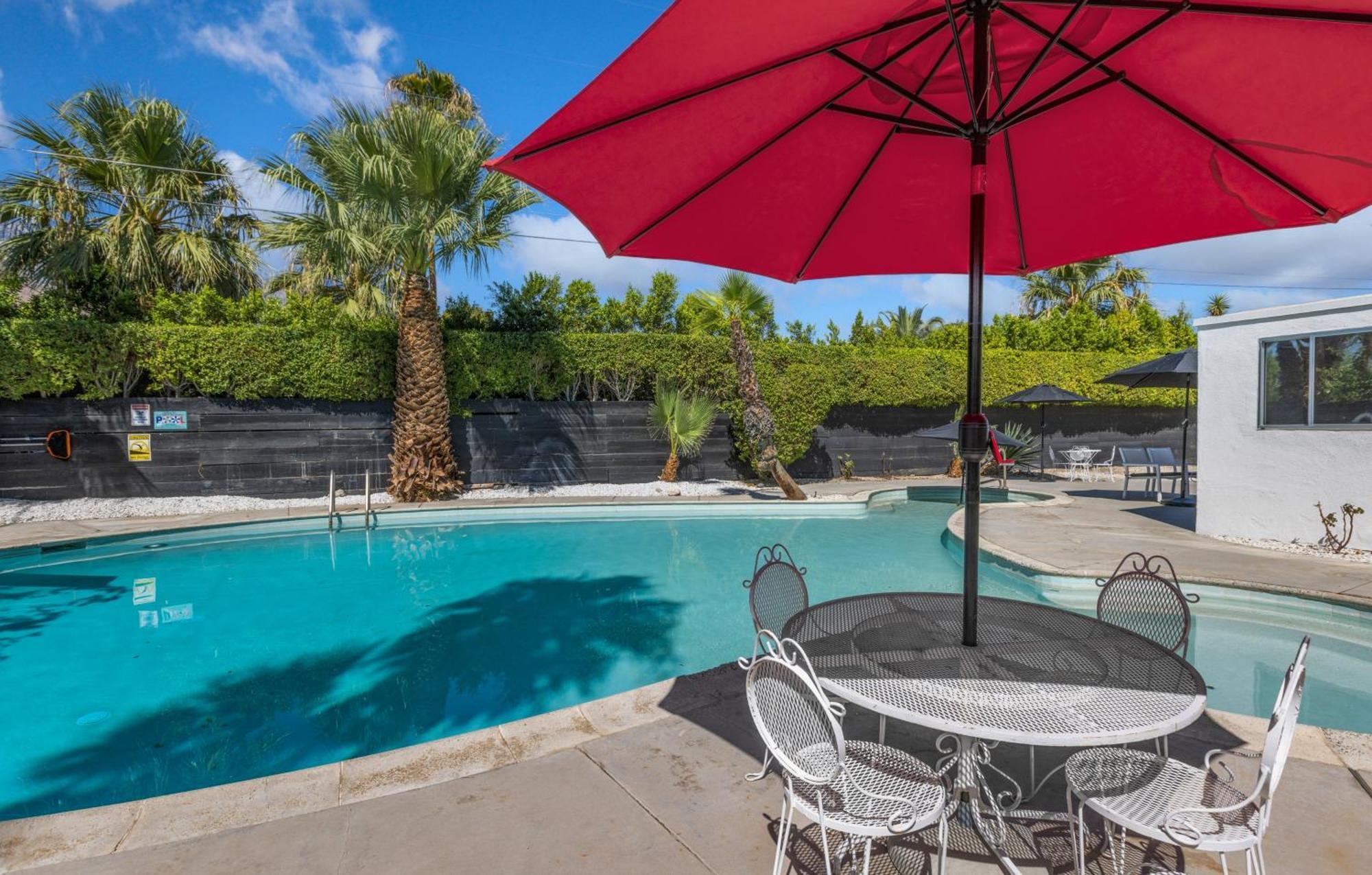 Former Steve Mcqueen'S Home Palm Springs Exterior photo
